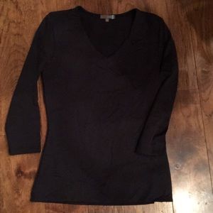 V-Neck 3/4 Sleeve Black Top
by JUDY P
